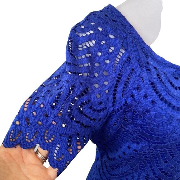 Ronni Nicole Dress Lace Knee Length Cobalt Blue Size 8 - Picture 3 of 7